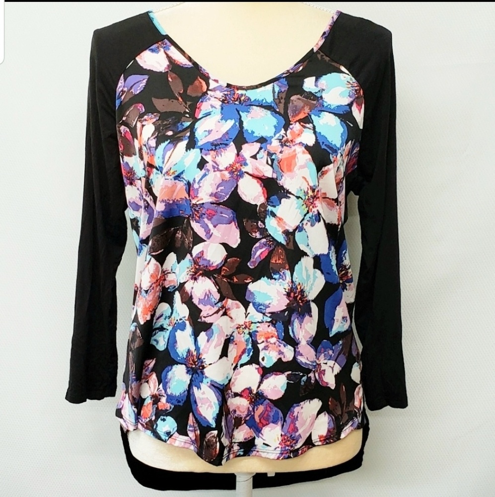 The Limited Top